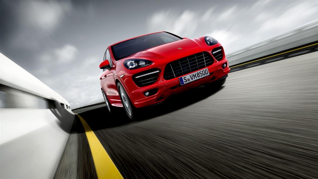 2014 Porsche Cayenne GTS